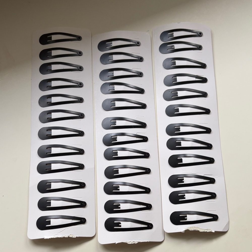 Black Hair Clips Set 36. Brand new.